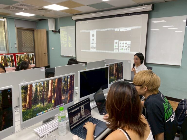 23BF053F-17C0-4D3E-B585-B1C6899CBC69