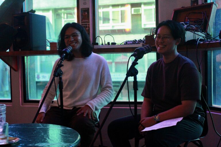 98FFBAC8-6280-4C21-9EA4-F2947B5ED75E