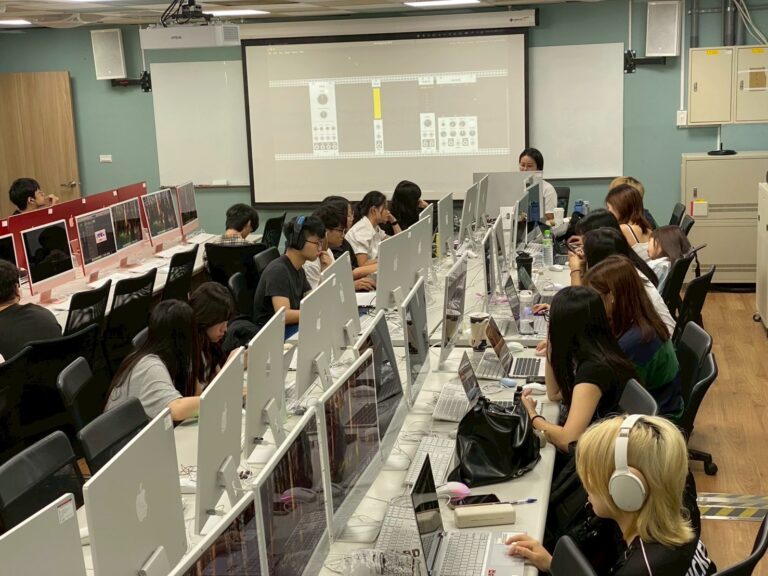 BD83C55D-7BFE-43A3-96B7-20C31284276D