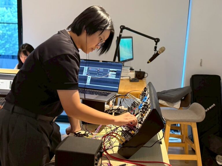 LINE_ALBUM_810上課紀錄_251001_15