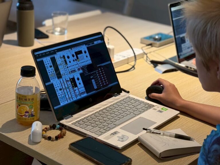 LINE_ALBUM_810上課紀錄_251001_9